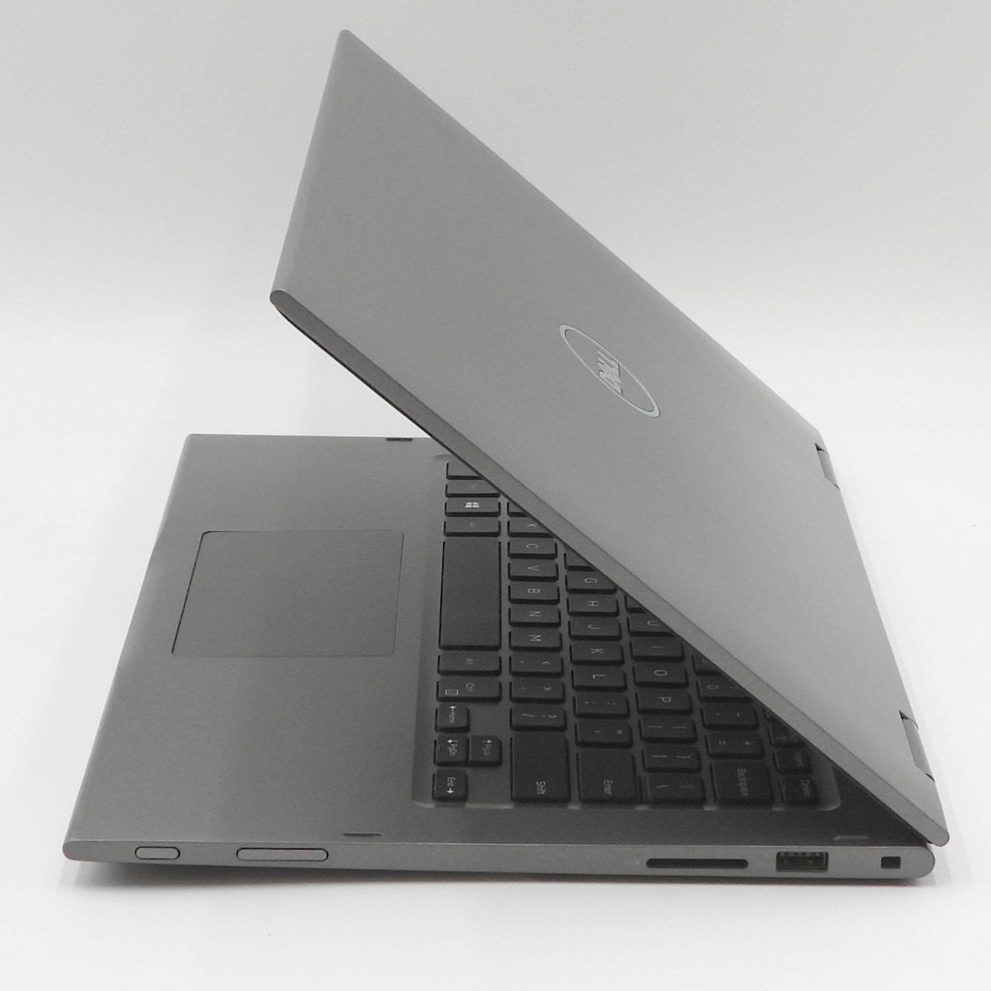 Dell Inspiron P69G i5-8250U 1.66GHz 8GB 500GB SSD (Win. 11 Home)
