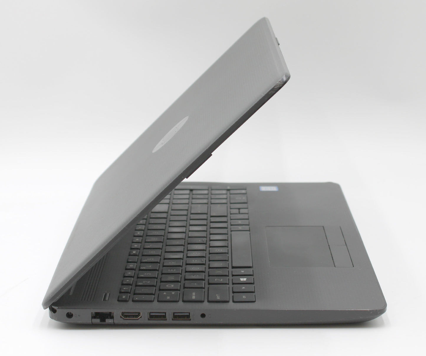 HP 250 G7 i5-8265U 1.60GHz 16GB 500GB SSD Intel Whiskey Lake Graphics (Win. 11 Home)