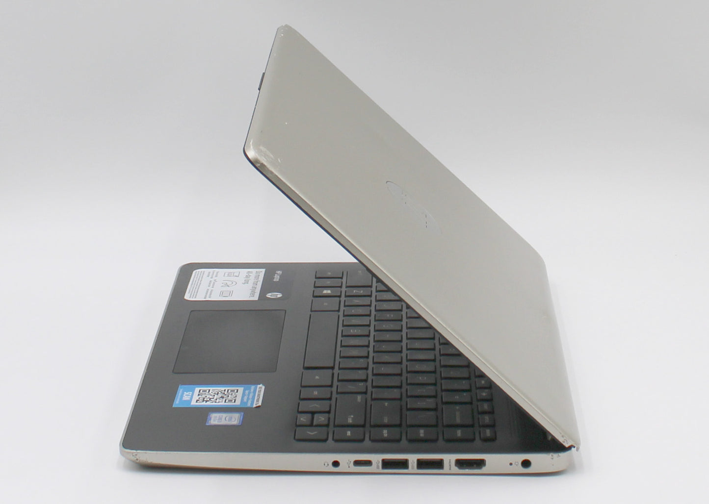 HP Laptop 14-dq0011dx i3-8195U 2.10GHz 16GB 500GB SSD (Win. 11 Home)