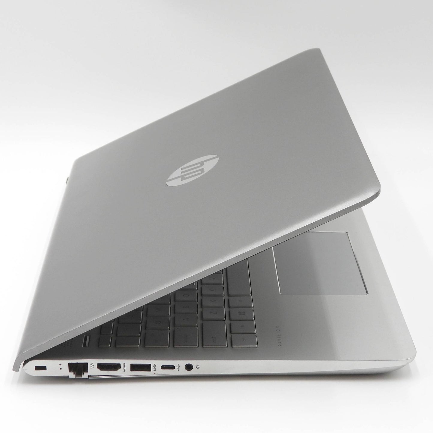 HP Pavilion 15-cc152od i5-8250 1.60GHz 16GB 500GB SSD (Win. 11 Home)