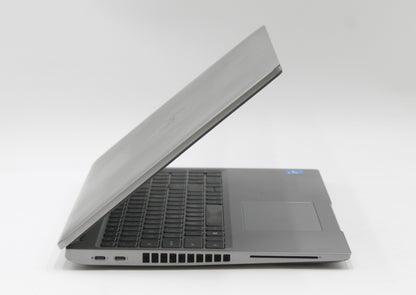 Refurbished Dell Latitude 5520 i5-1145G7 2.60GHz 16GB 500GB SSD (Win. 11 Home)